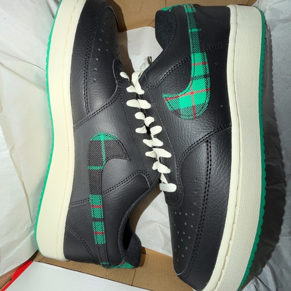 Black and Green Plaid Men's Nike Force Sneakers Size 9